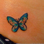 tatouage petit papillon